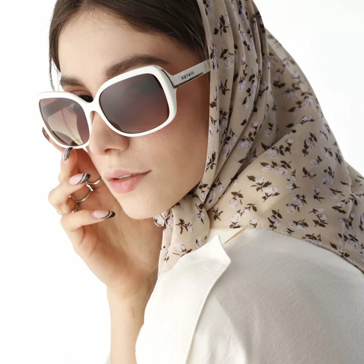 عینک آفتابی زنانه اوپتلی مدل 04 1200 Optelli