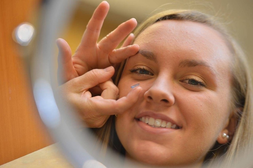 لنز در زمستان