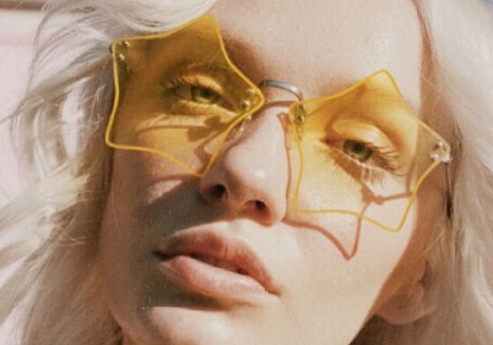 عینک دودی با عدسی زرد