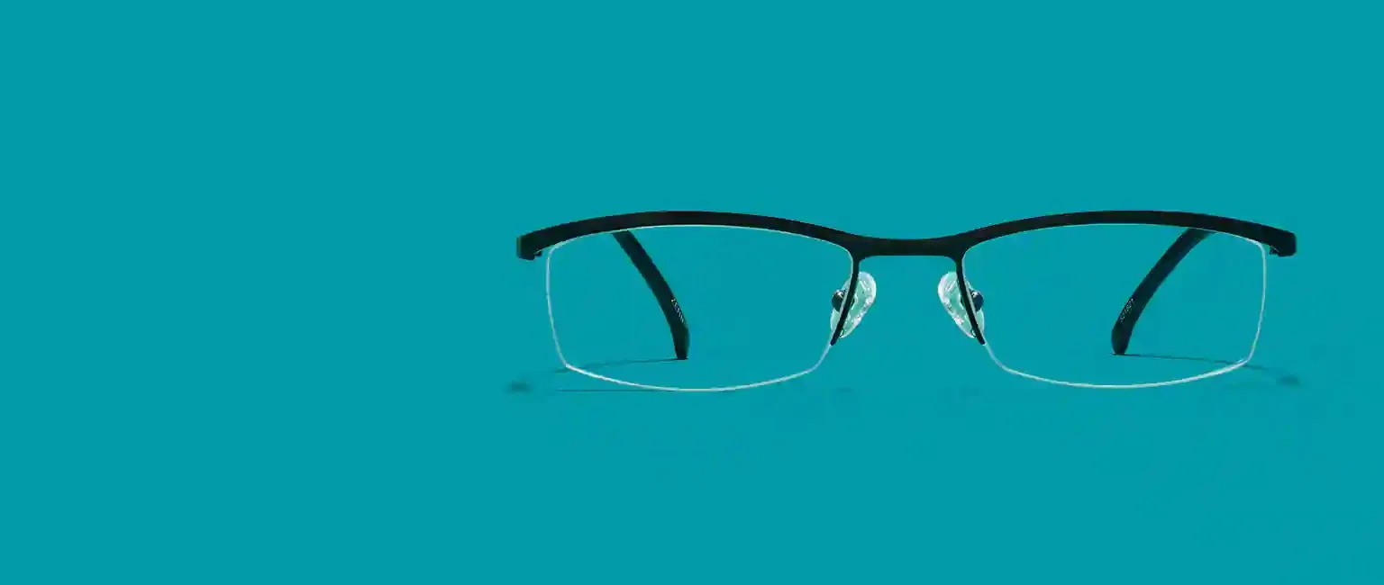 عینک نیم فریم (Half Frames)