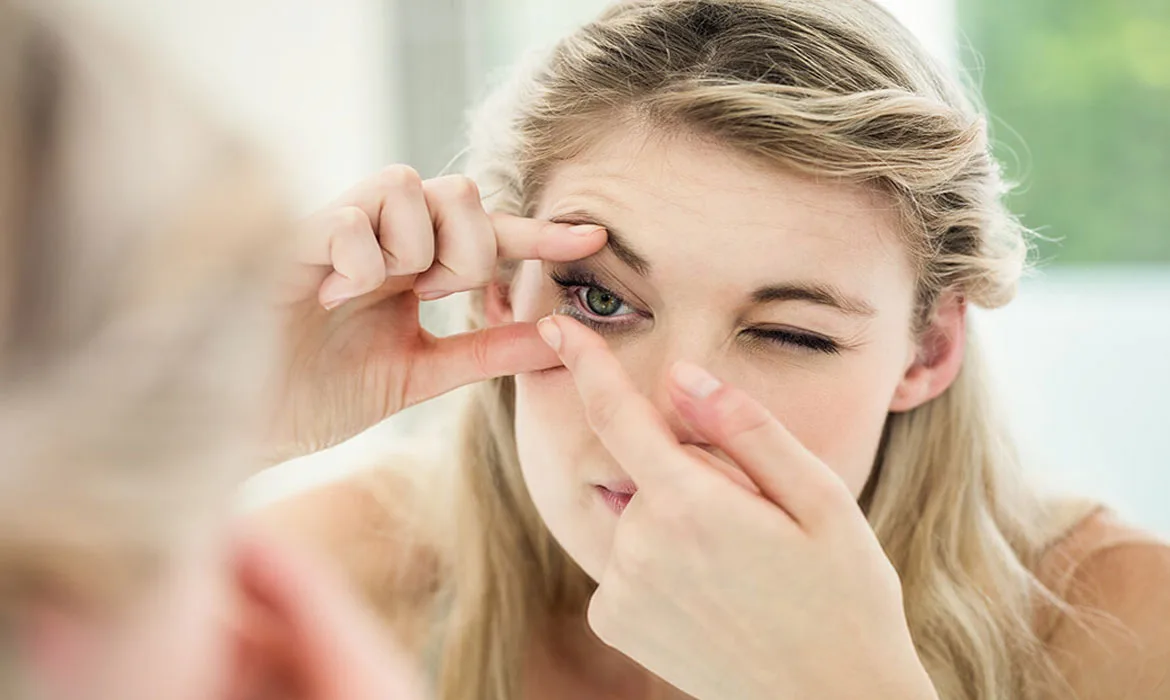 بهترین لنز برای چشم های حساس
